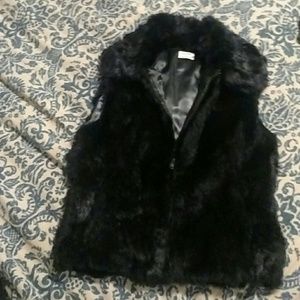 💯 percent Real Rabbit Fur Vest with Pockets.